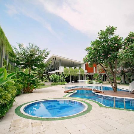 Lpp Garden Hotel Maguwo Exterior photo