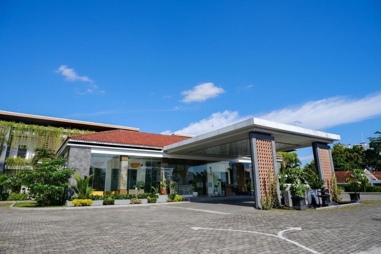 Lpp Garden Hotel Maguwo Exterior photo