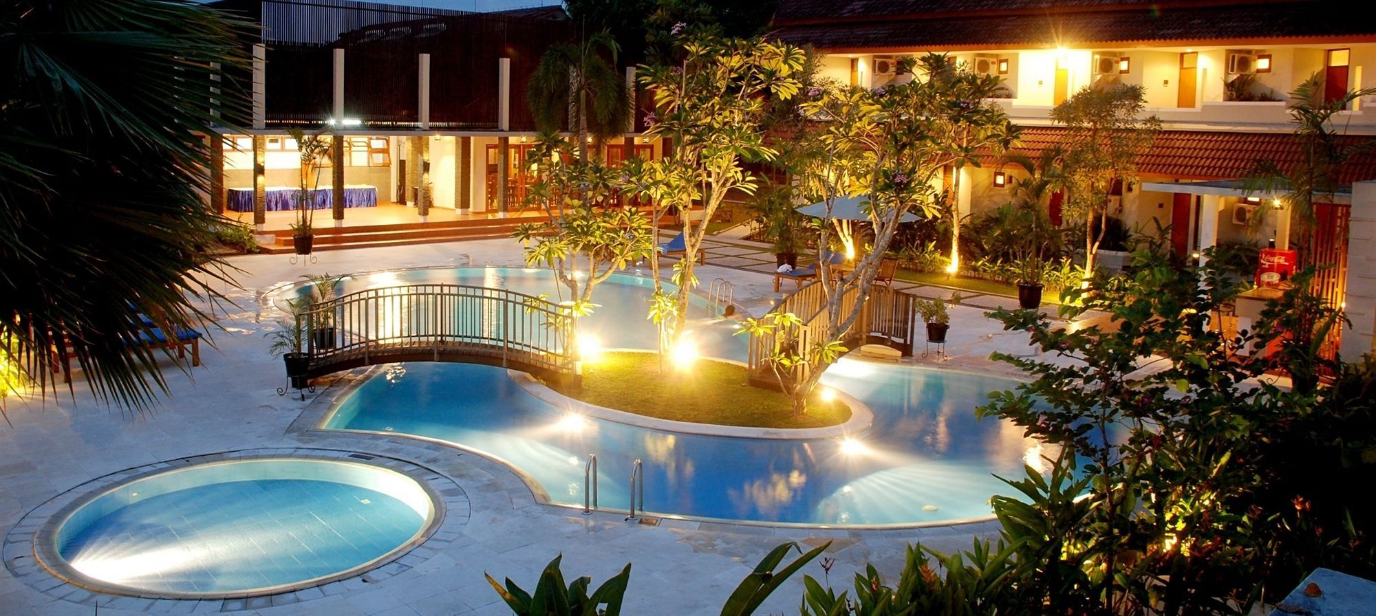 Lpp Garden Hotel Maguwo Exterior photo